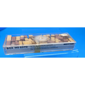 Merten NOS Box HO 2370 Wooden Boxes Model Railroad Berlin W.Germany